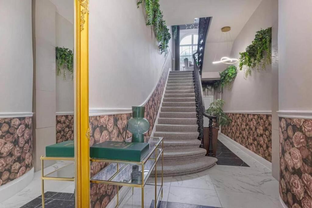 Stylish Hyde Park Home By Tube Stations With Elevator Londra Esterno foto